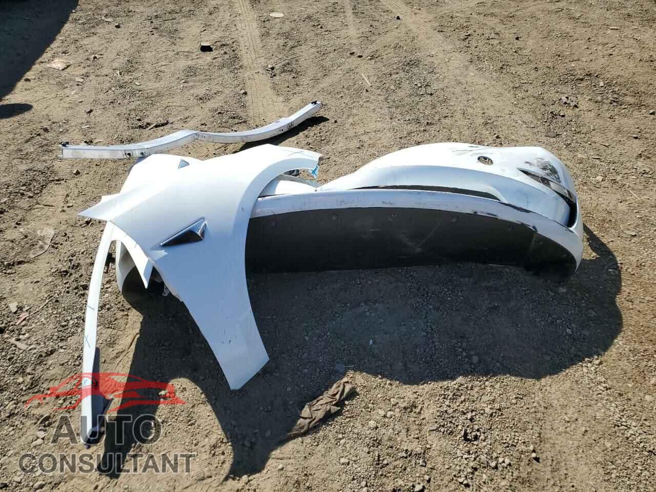 TESLA MODEL 3 2018 - 5YJ3E1EB5JF074886