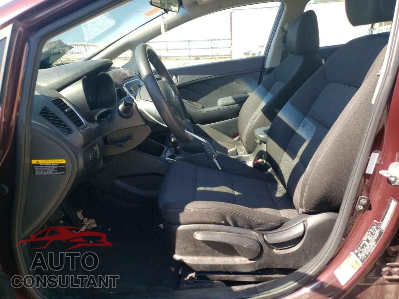 KIA FORTE 2017 - 3KPFK4A70HE090891