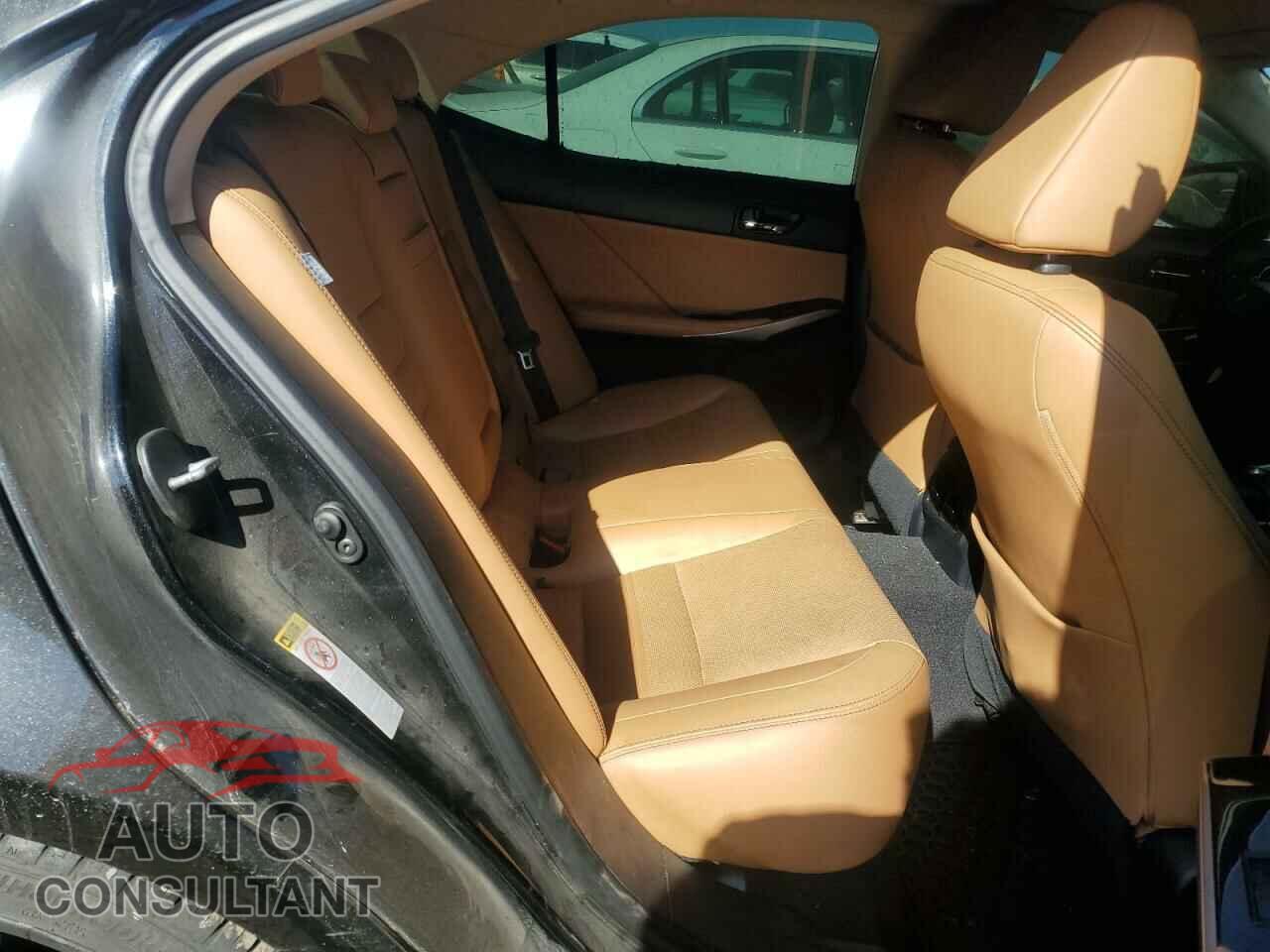 LEXUS IS 2015 - JTHCE1D29F5007460