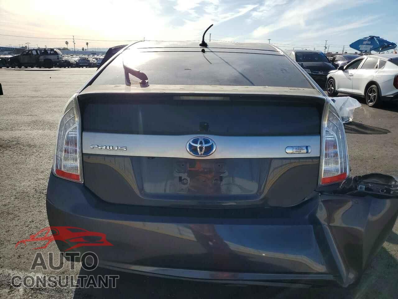 TOYOTA PRIUS 2014 - JTDKN3DP4E3053986