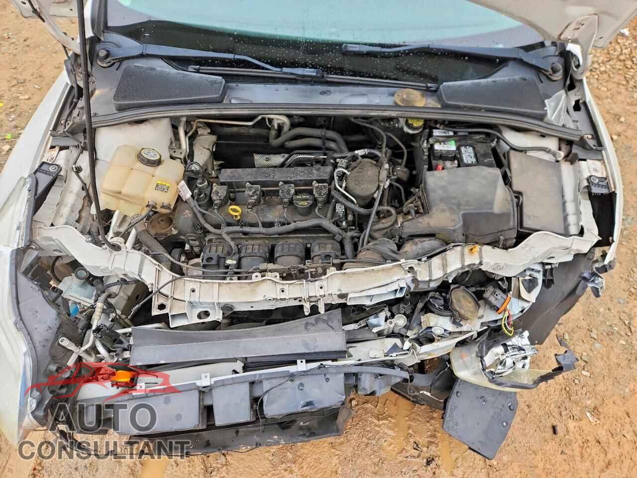 FORD FOCUS 2012 - 1FAHP3H2XCL130110