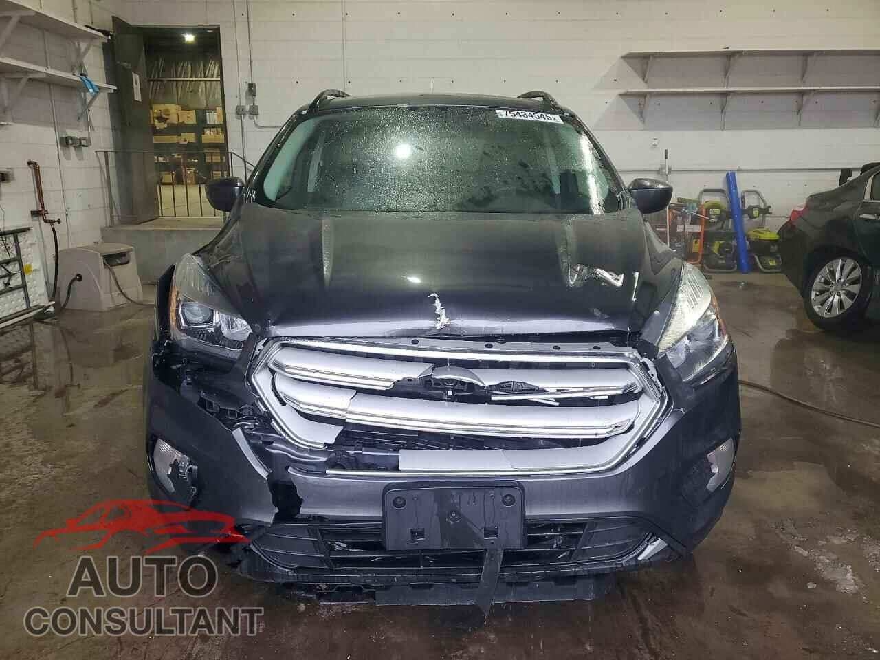 FORD ESCAPE 2018 - 1FMCU0HD7JUC67733