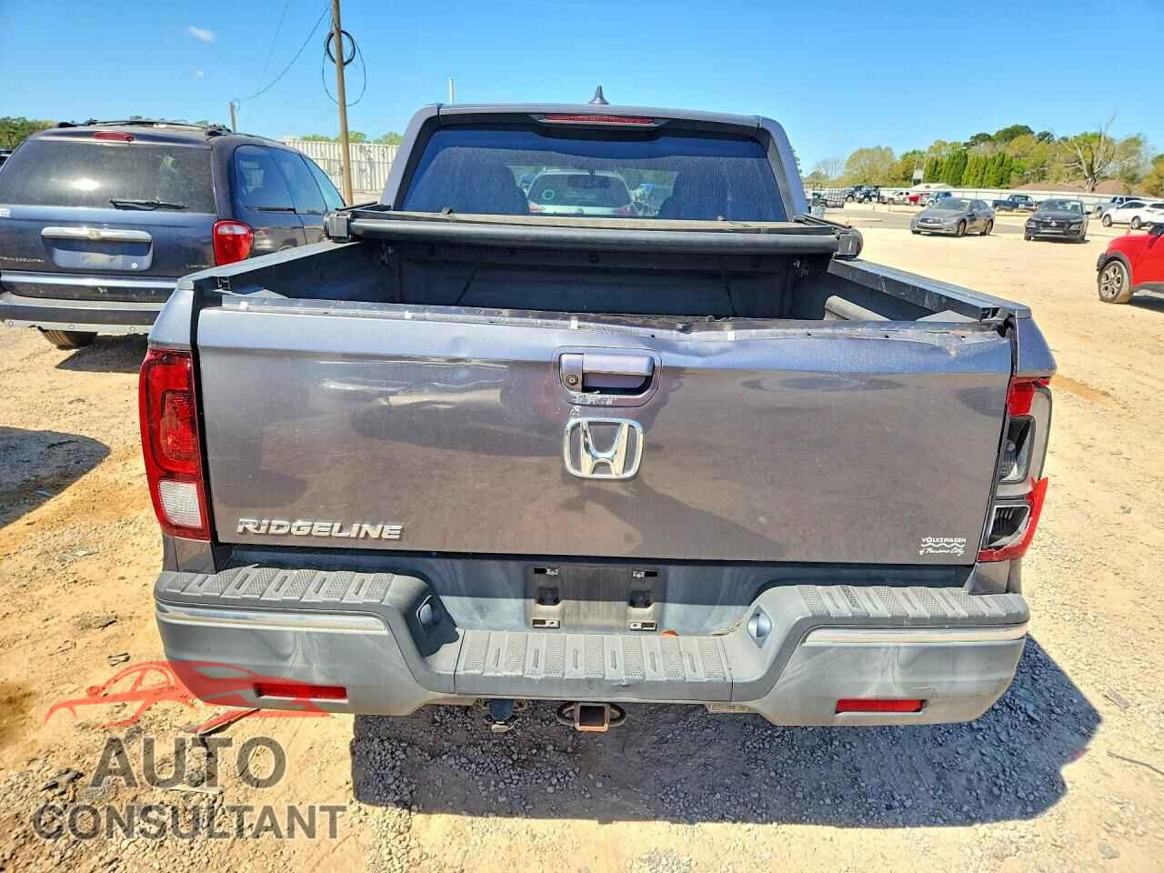 HONDA RIDGELINE 2017 - 5FPYK2F65HB010502