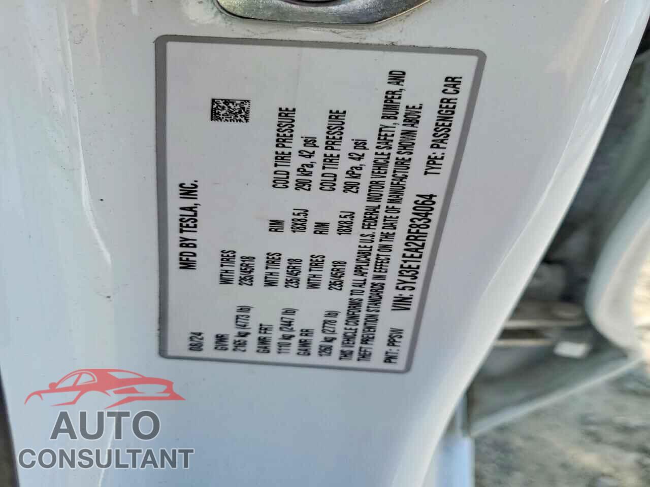 TESLA MODEL 3 2024 - 5YJ3E1EA2RF834064