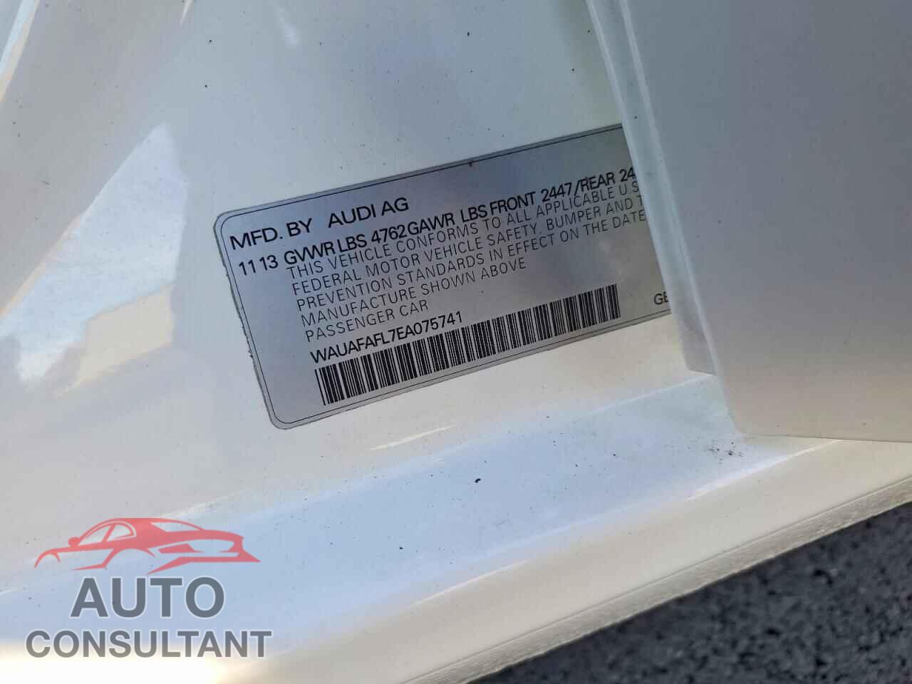 AUDI A4 2014 - WAUAFAFL7EA075741
