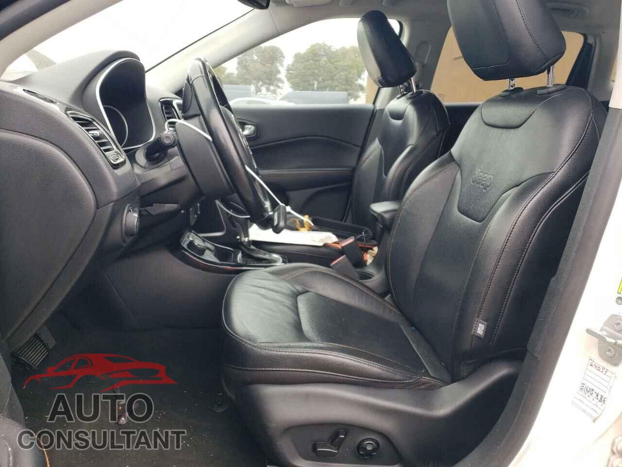 JEEP COMPASS 2021 - 3C4NJDCB0MT595559