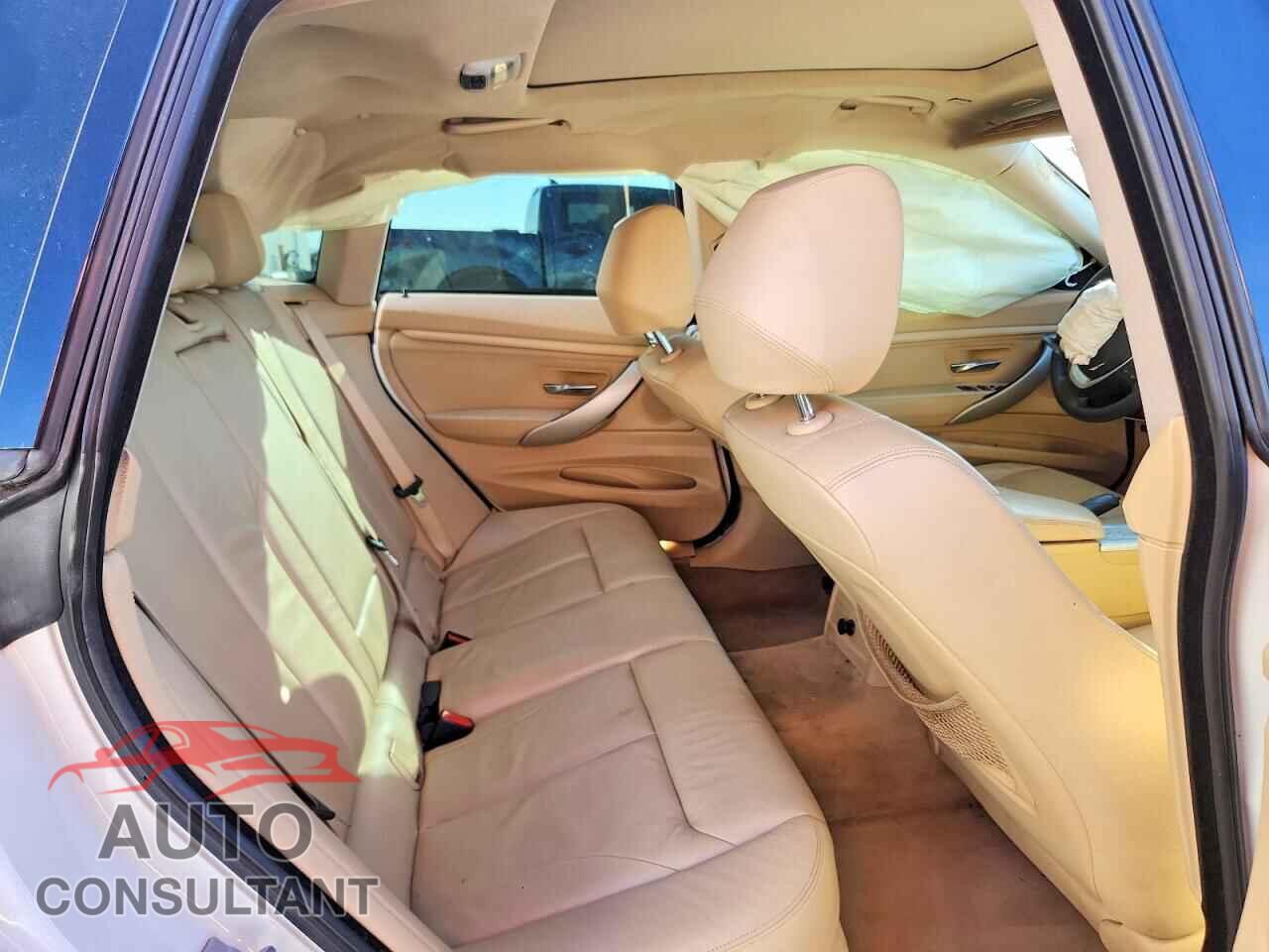 BMW 3 SERIES 2014 - WBA3X5C52ED556613