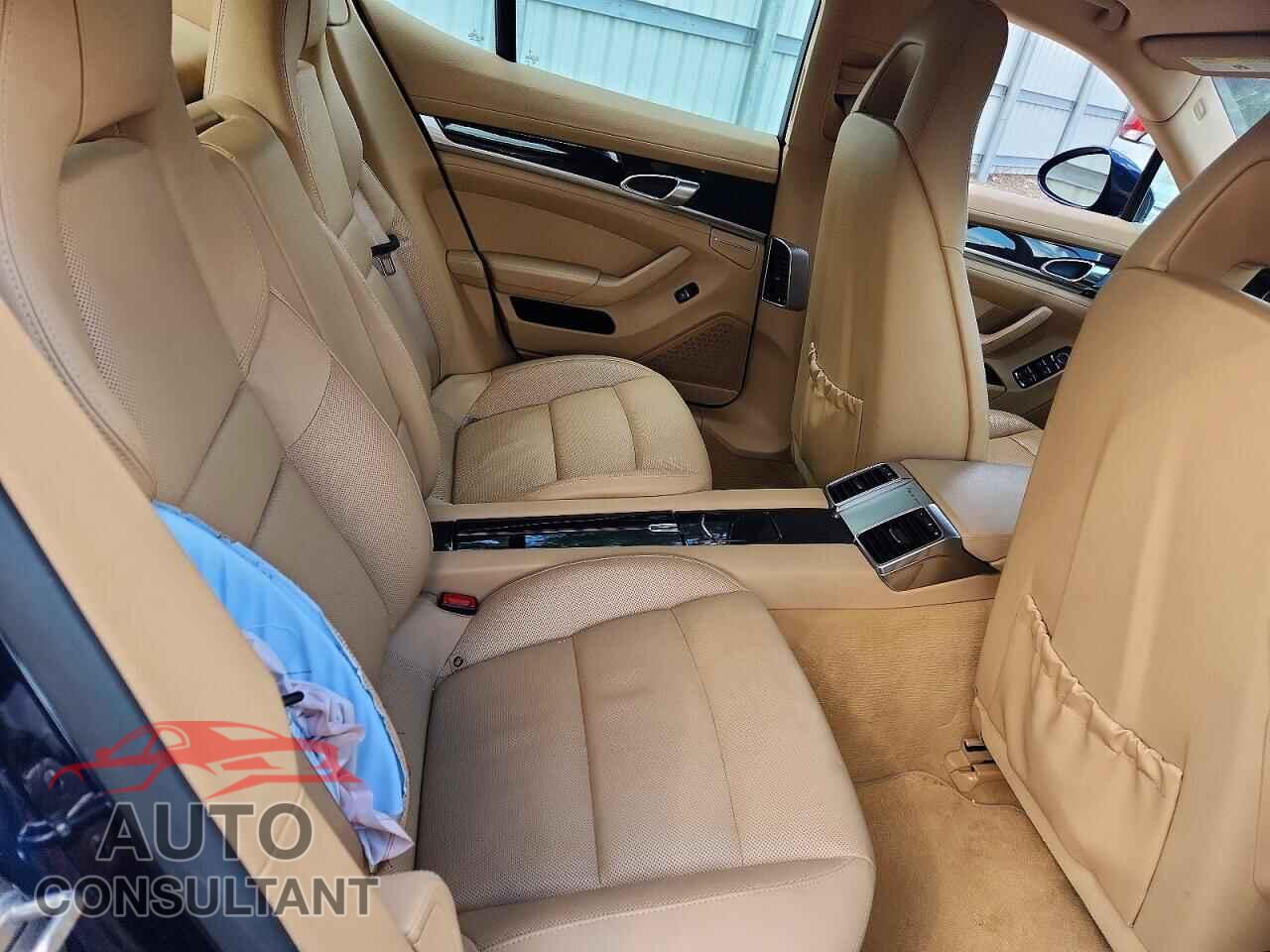 PORSCHE PANAMERA 2011 - WP0AA2A77BL012611