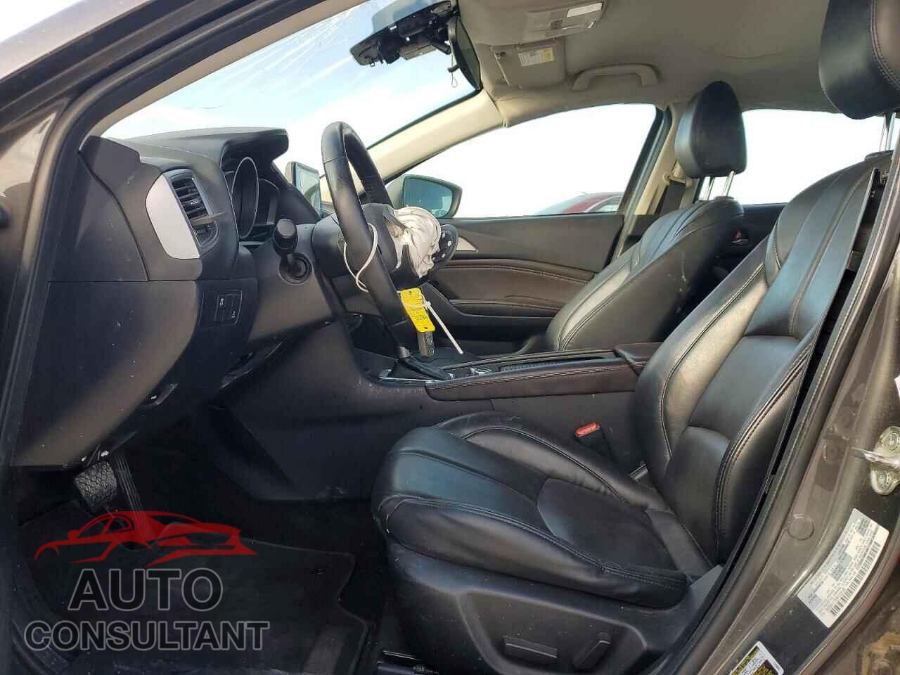 MAZDA 3 2017 - 3MZBN1V78HM124125