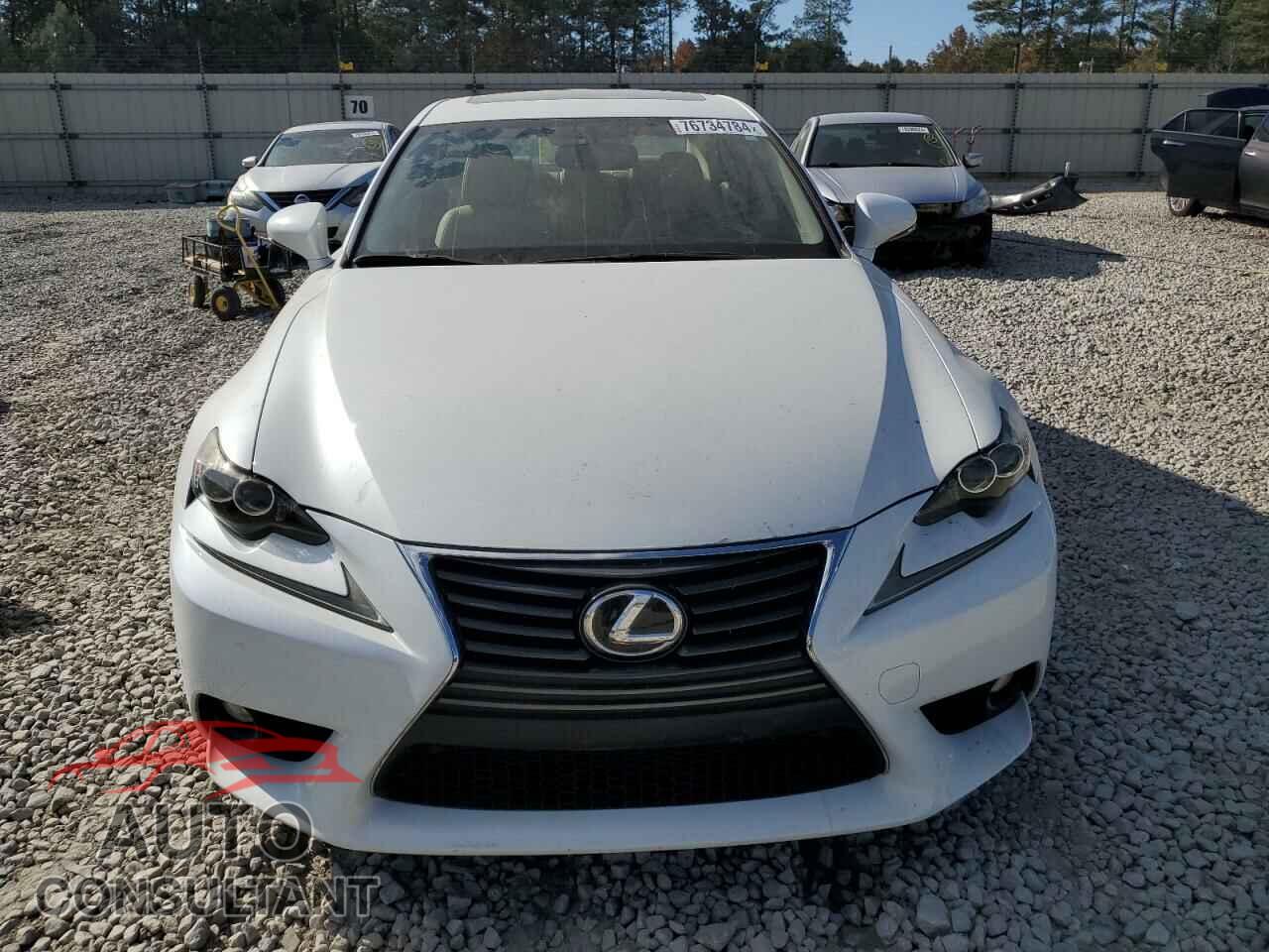 LEXUS IS 2014 - JTHBF1D2XE5032567