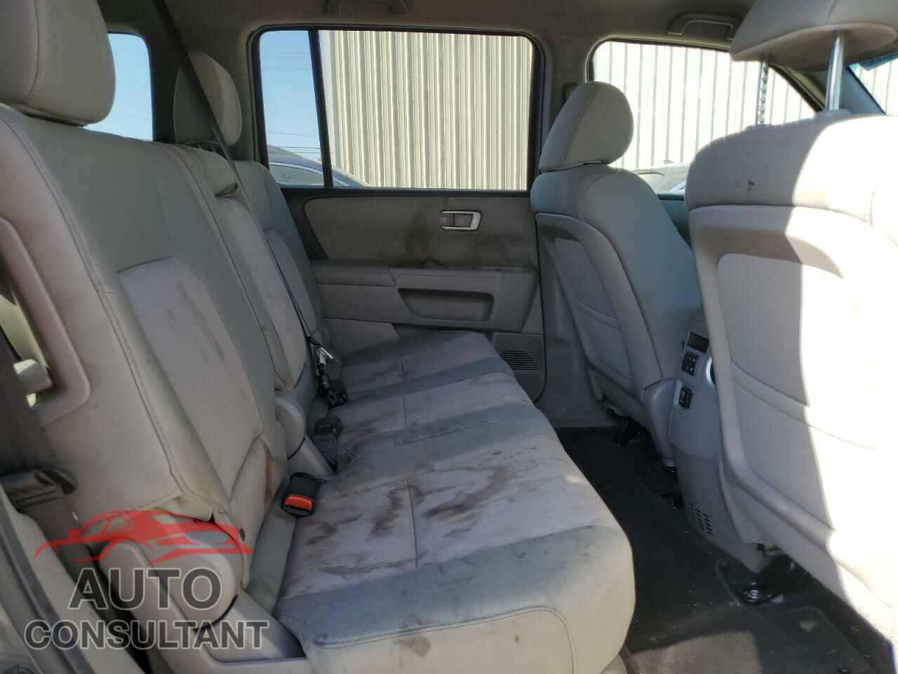 HONDA PILOT 2012 - 5FNYF4H42CB038237