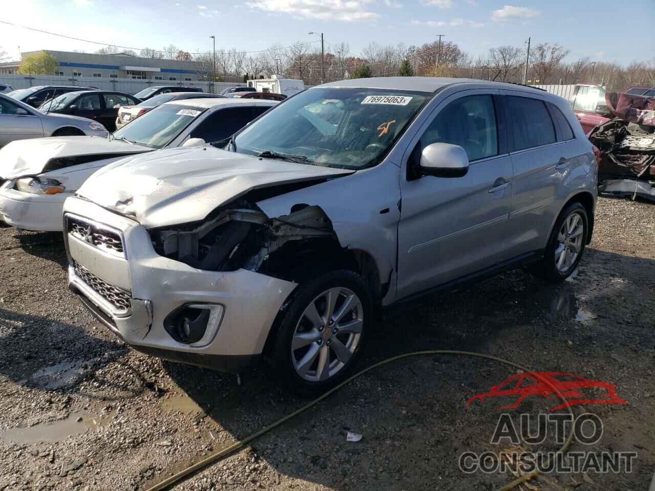 MITSUBISHI OUTLANDER 2015 - 4A4AP4AU6FE058689
