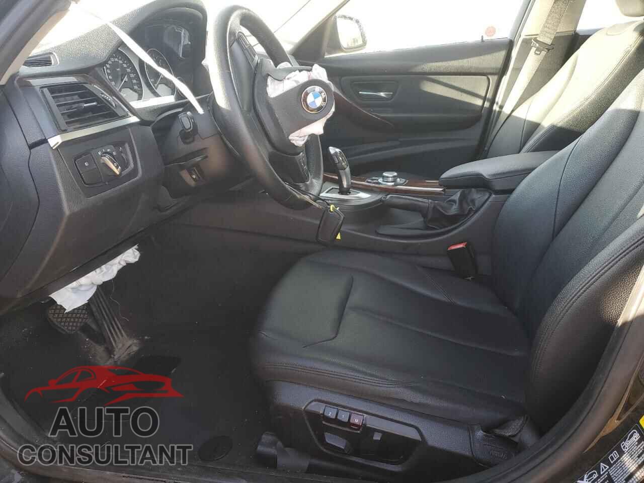 BMW 3 SERIES 2013 - WBA3B3C54DF534182