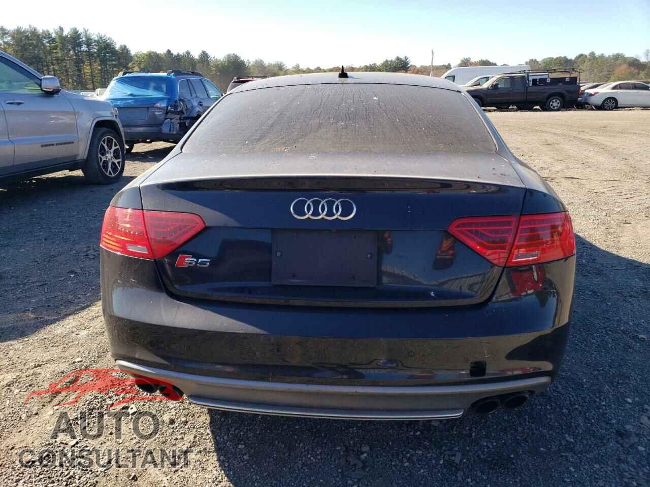 AUDI S5/RS5 2014 - WAUCGAFR7EA062837