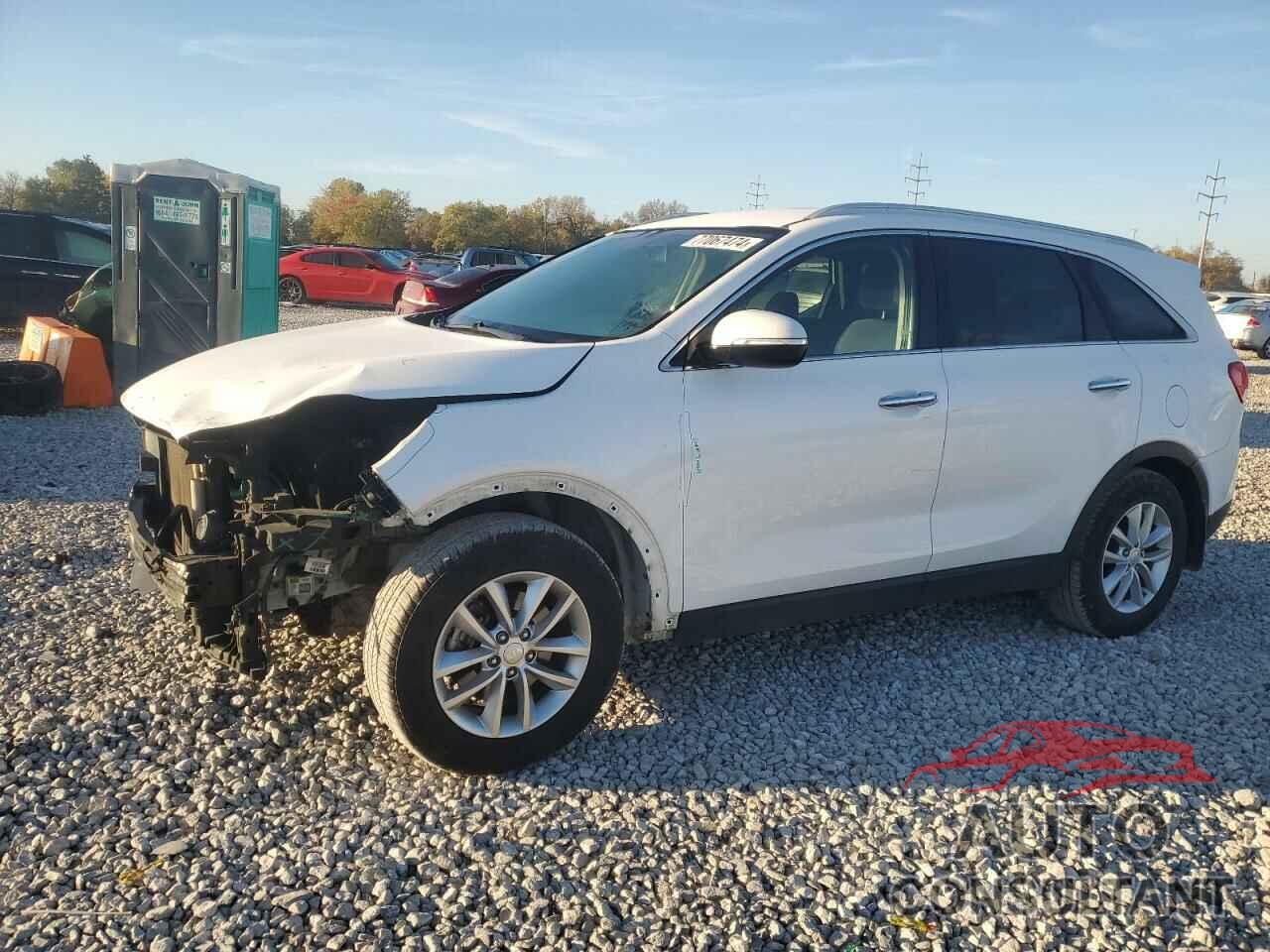 KIA SORENTO 2017 - 5XYPG4A34HG241883