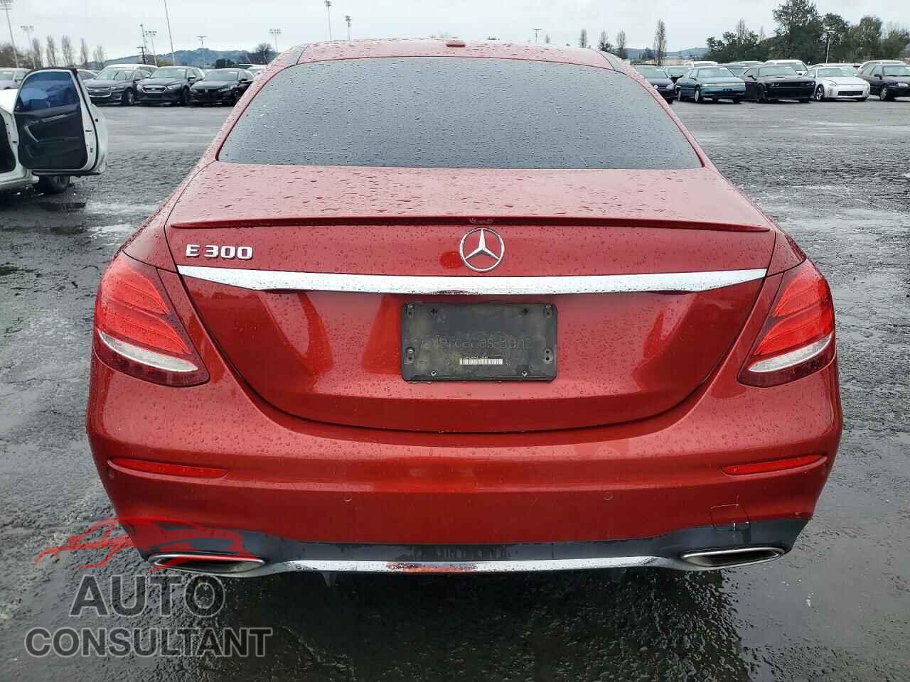 MERCEDES-BENZ E-CLASS 2017 - WDDZF4JB5HA122684