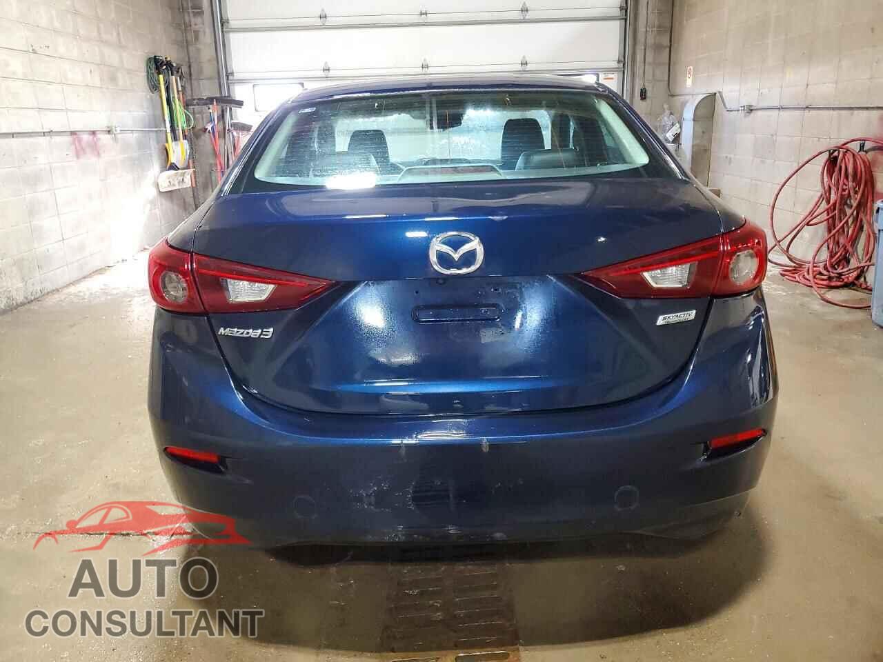MAZDA 3 2017 - 3MZBN1V75HM137737