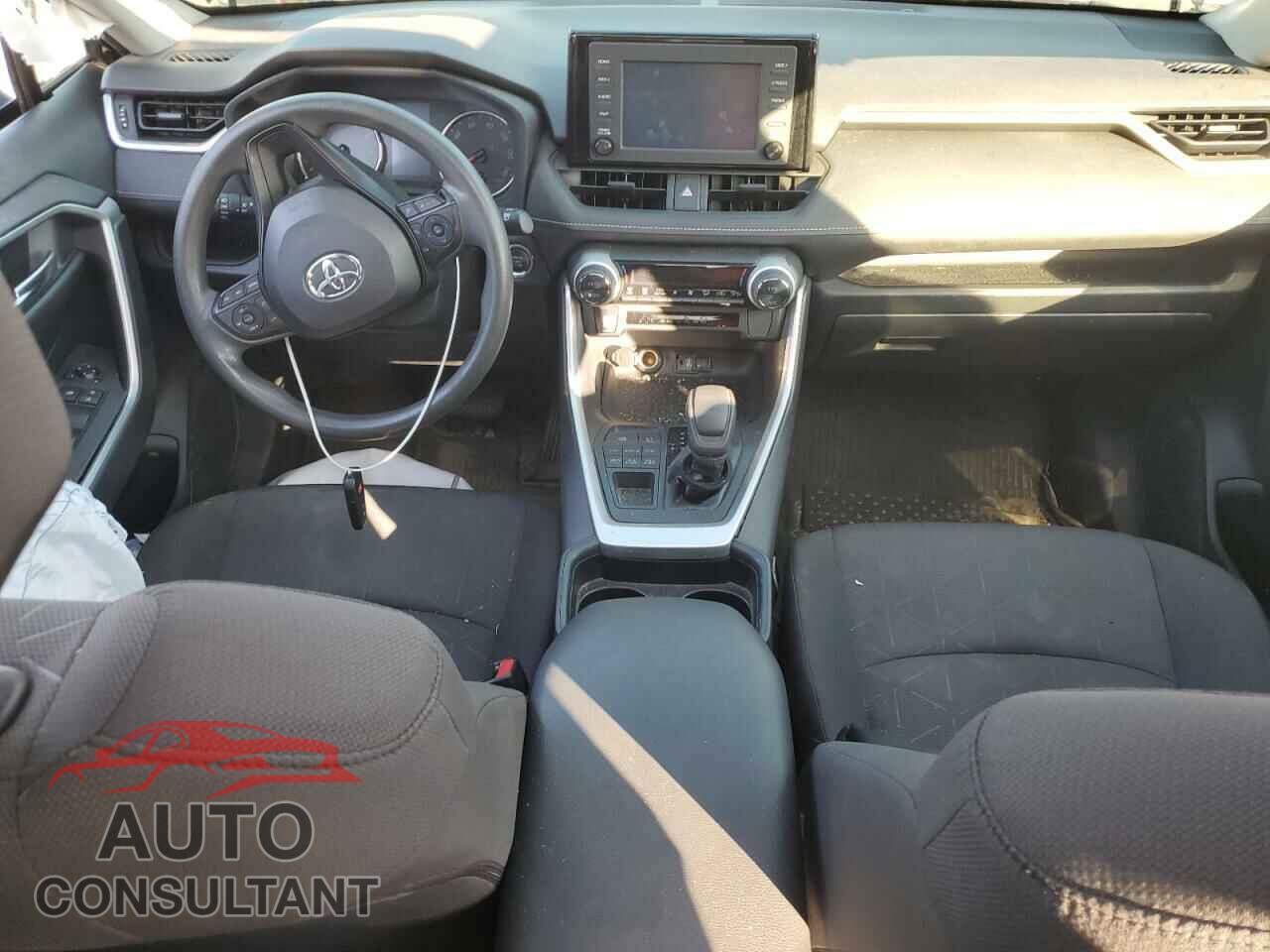 TOYOTA RAV4 2019 - JTMP1RFV9KD029849