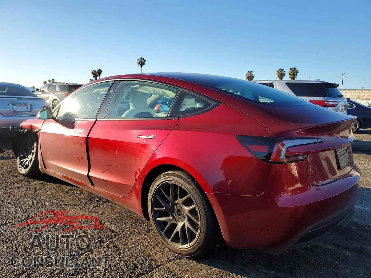 TESLA MODEL 3 2025 - 5YJ3E1EA4SF080137