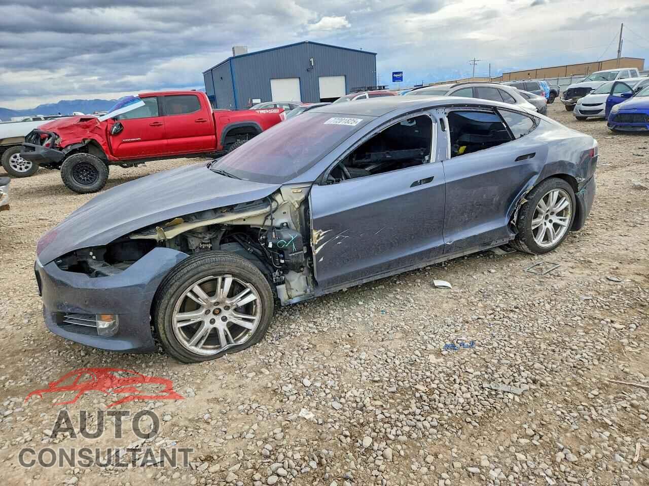 TESLA MODEL S 2020 - 5YJSA1E29LF385389