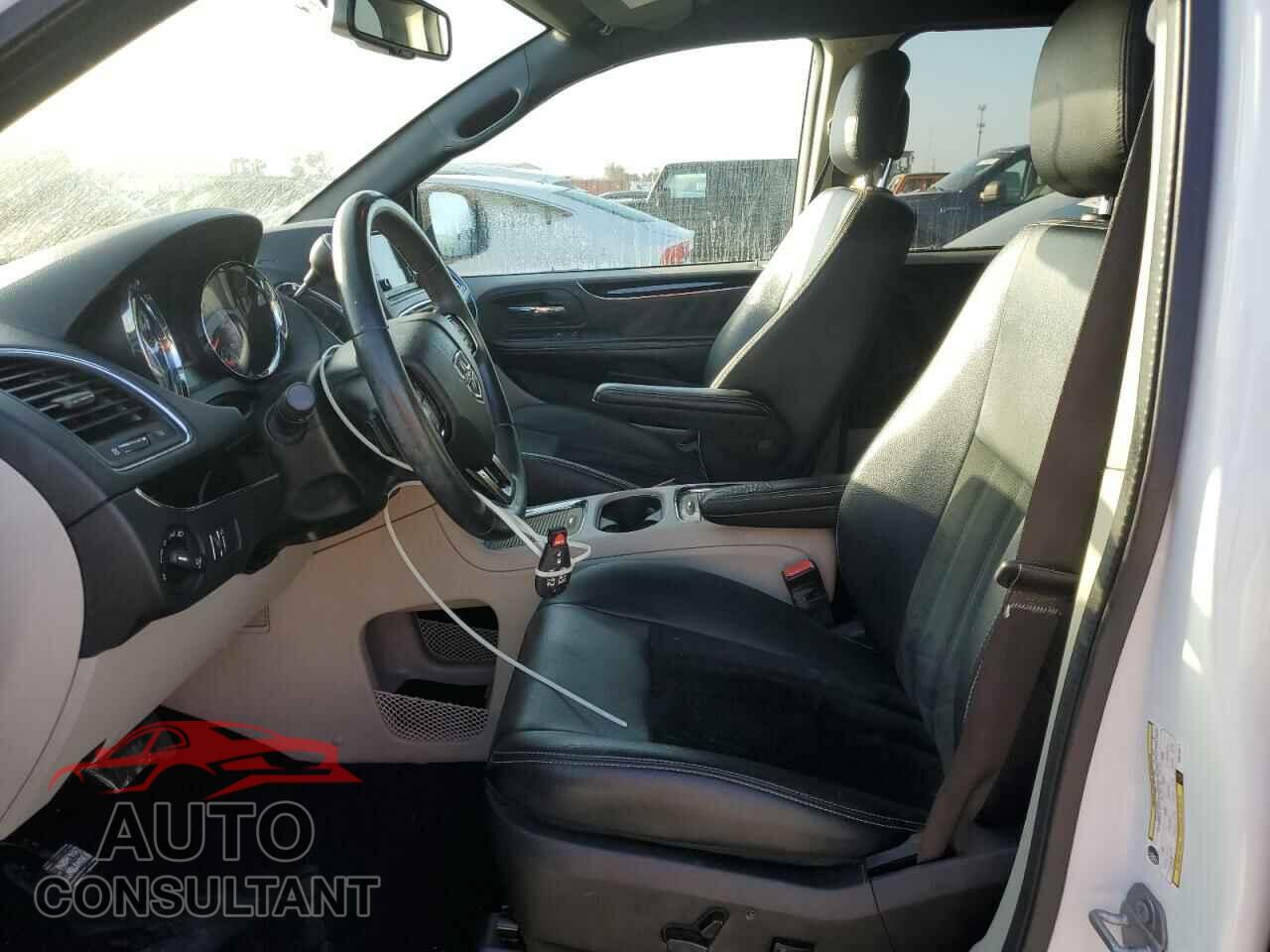 DODGE CARAVAN 2017 - 2C4RDGCG1HR616871
