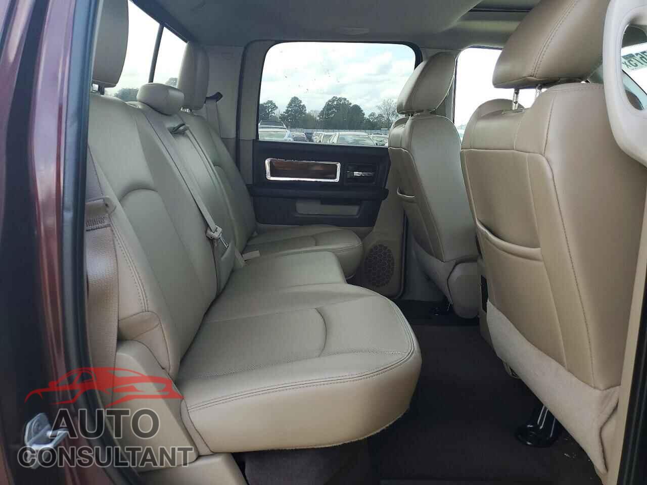 DODGE RAM 1500 2012 - 1C6RD7NT2CS147430