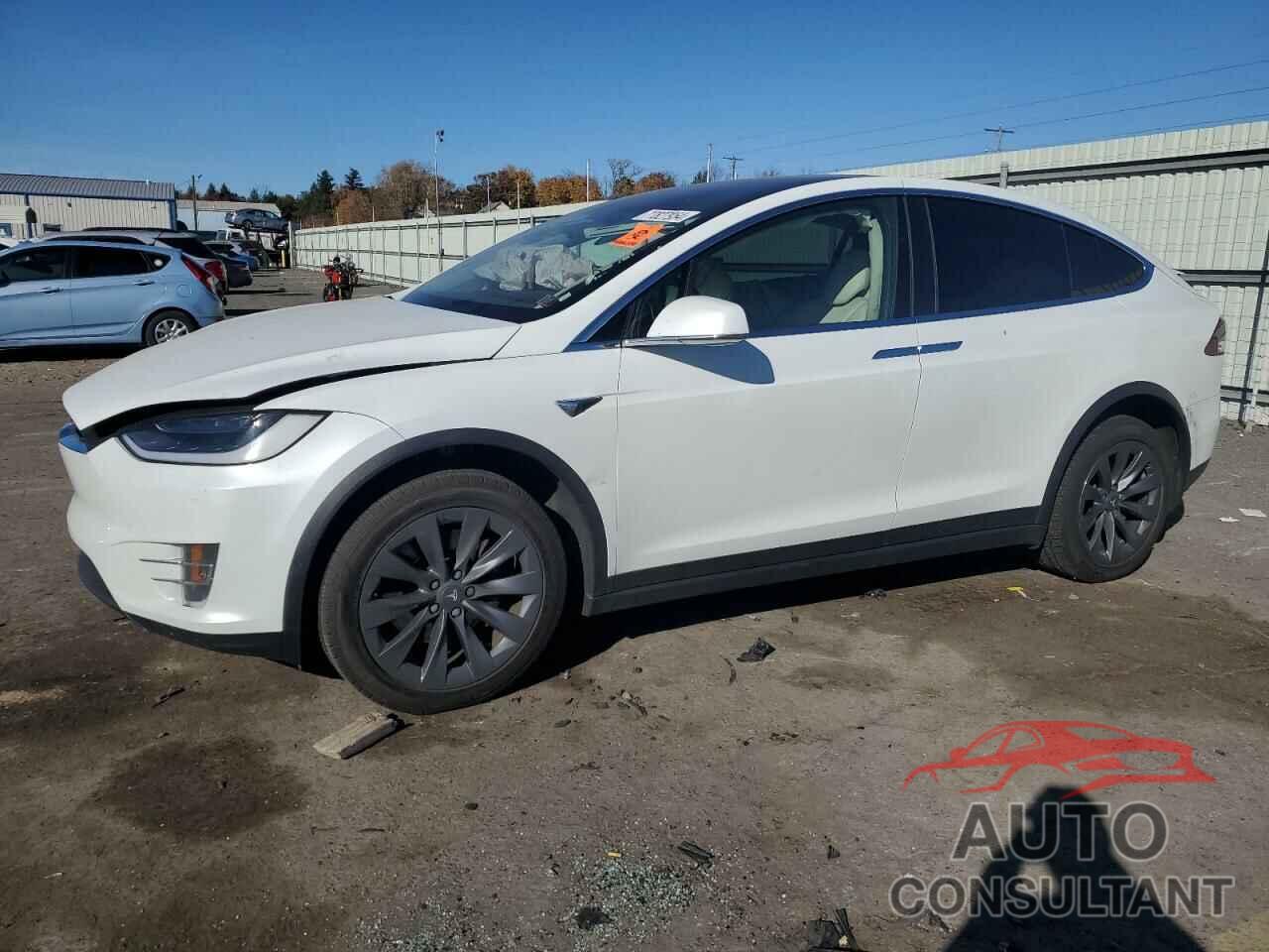 TESLA MODEL X 2018 - 5YJXCDE22JF121901