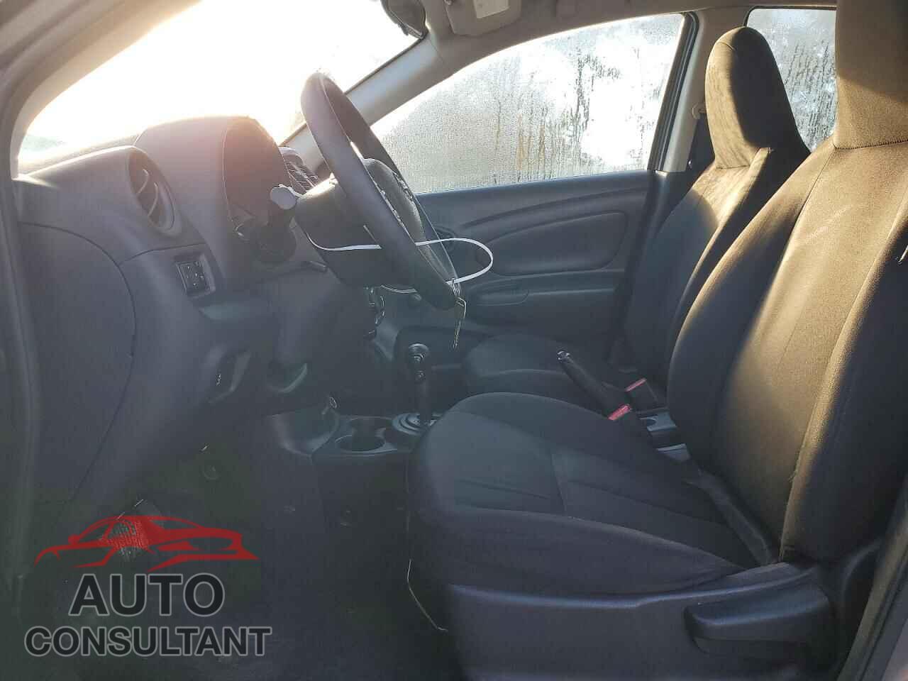 NISSAN VERSA 2017 - 3N1CN7AP3HL818584