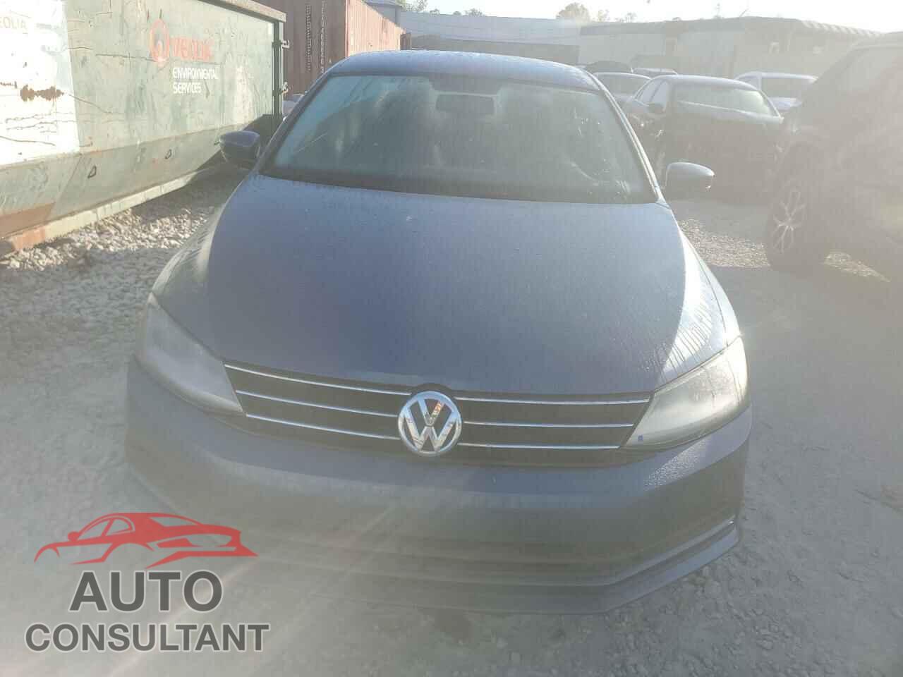 VOLKSWAGEN JETTA 2017 - 3VW2B7AJ1HM279659