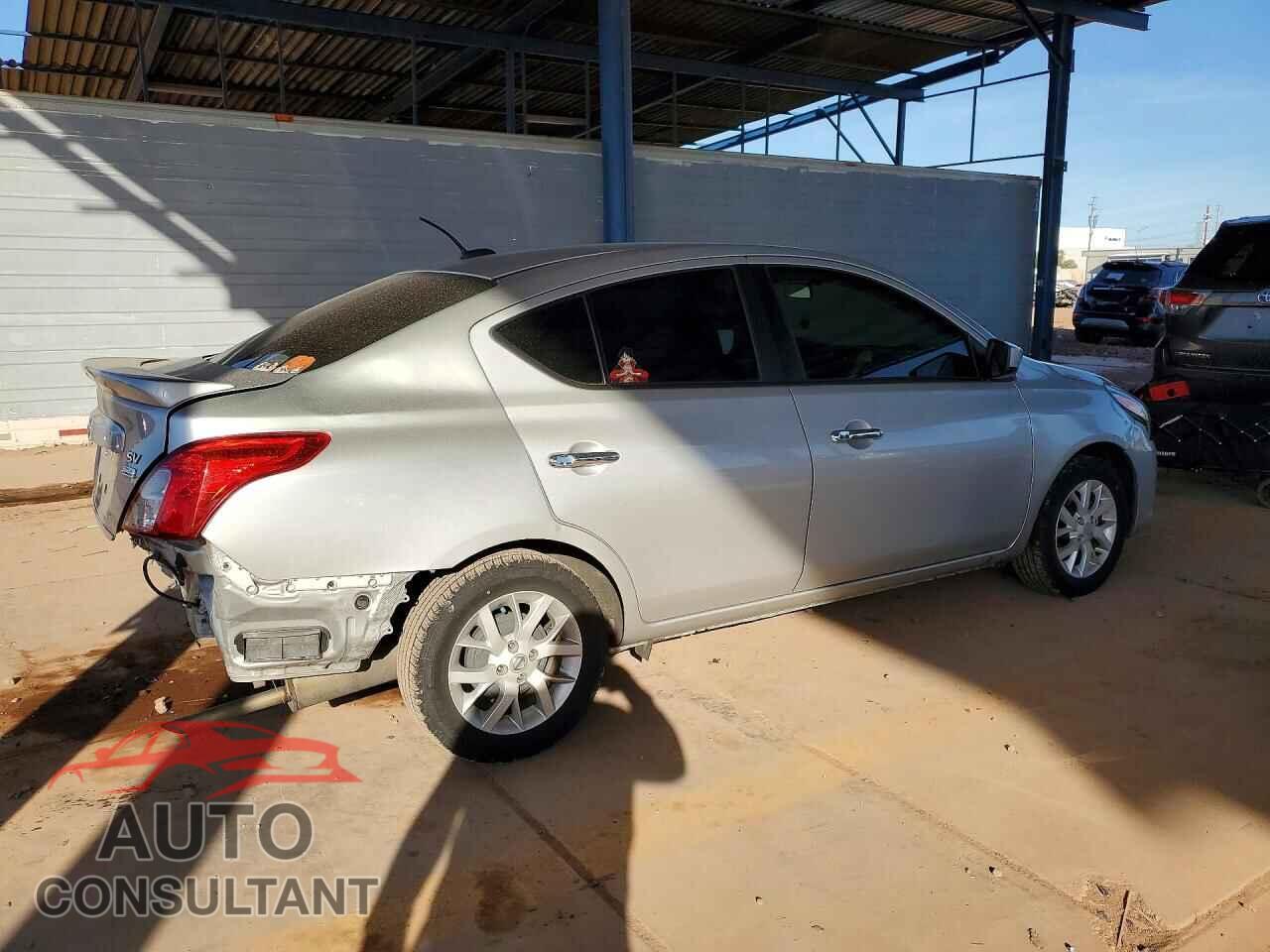 NISSAN VERSA 2019 - 3N1CN7AP3KL802098