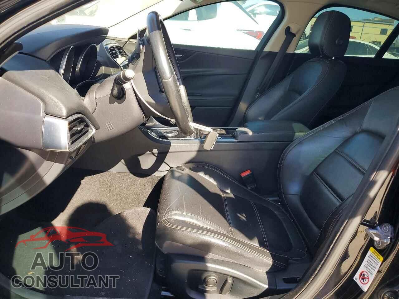 JAGUAR XE 2017 - SAJAE4BN8HA968439