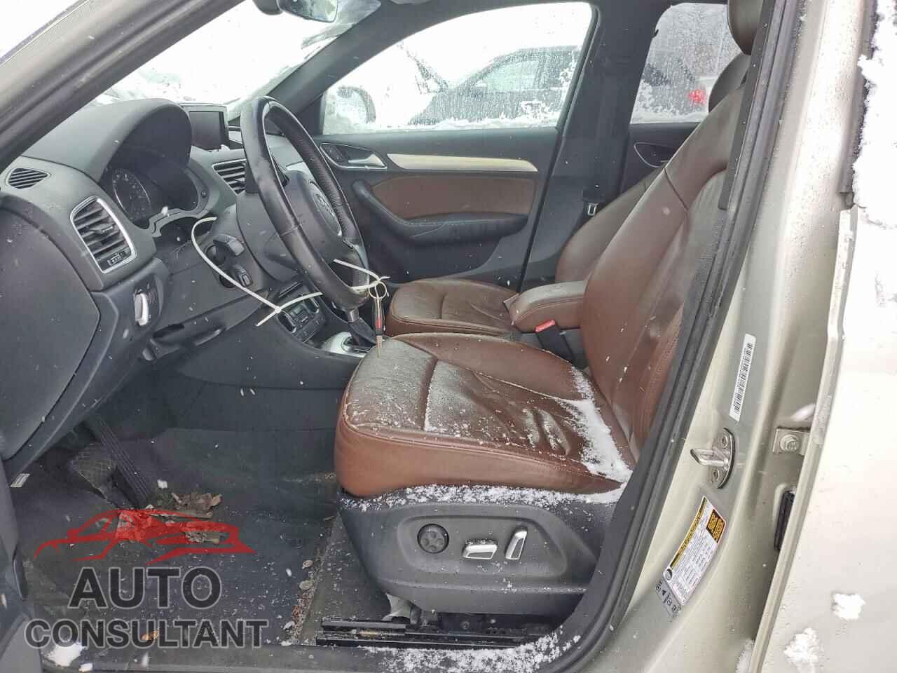 AUDI Q3 2016 - WA1EFCFS2GR012729