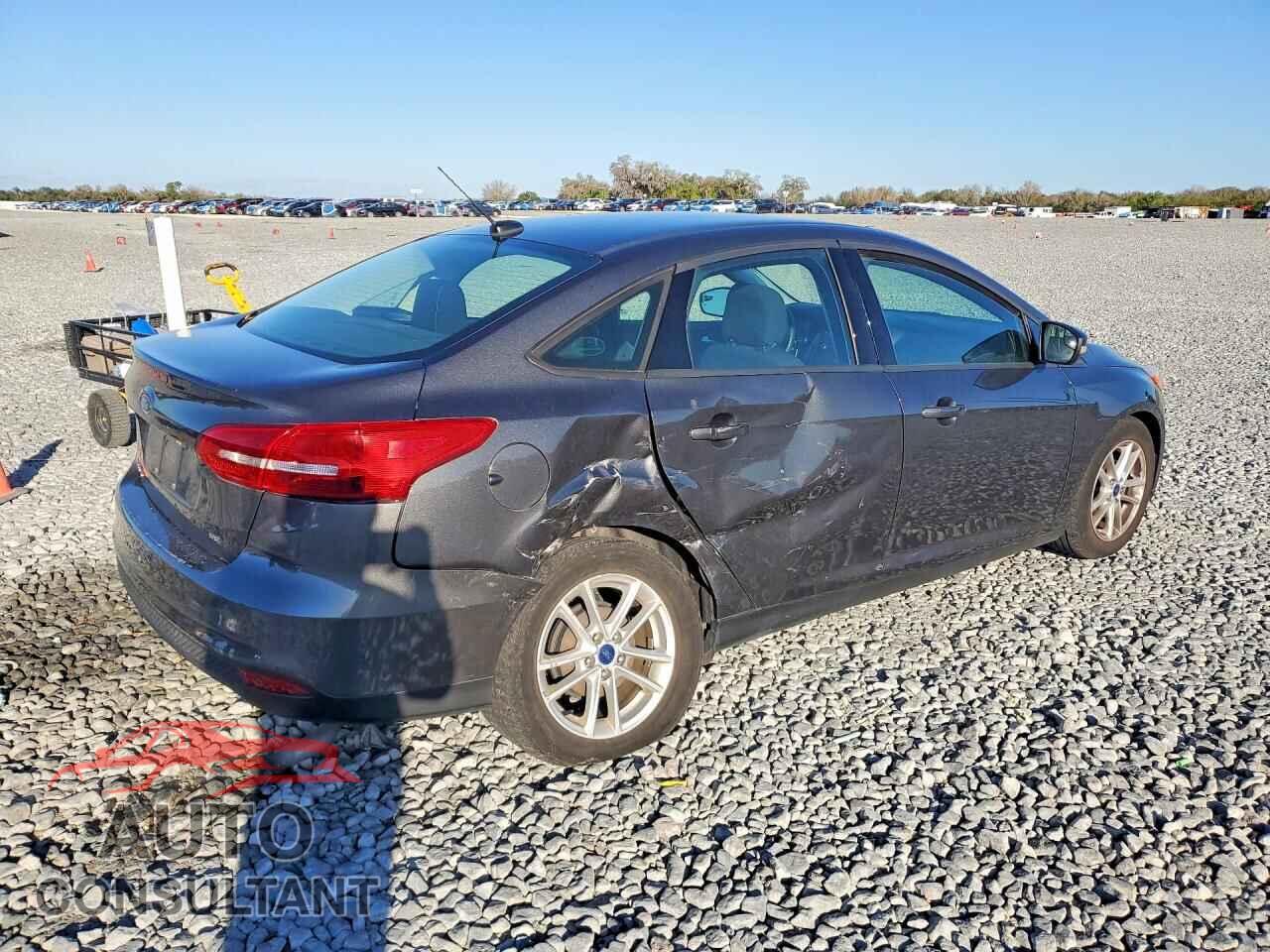 FORD FOCUS 2017 - 1FADP3F21HL317860