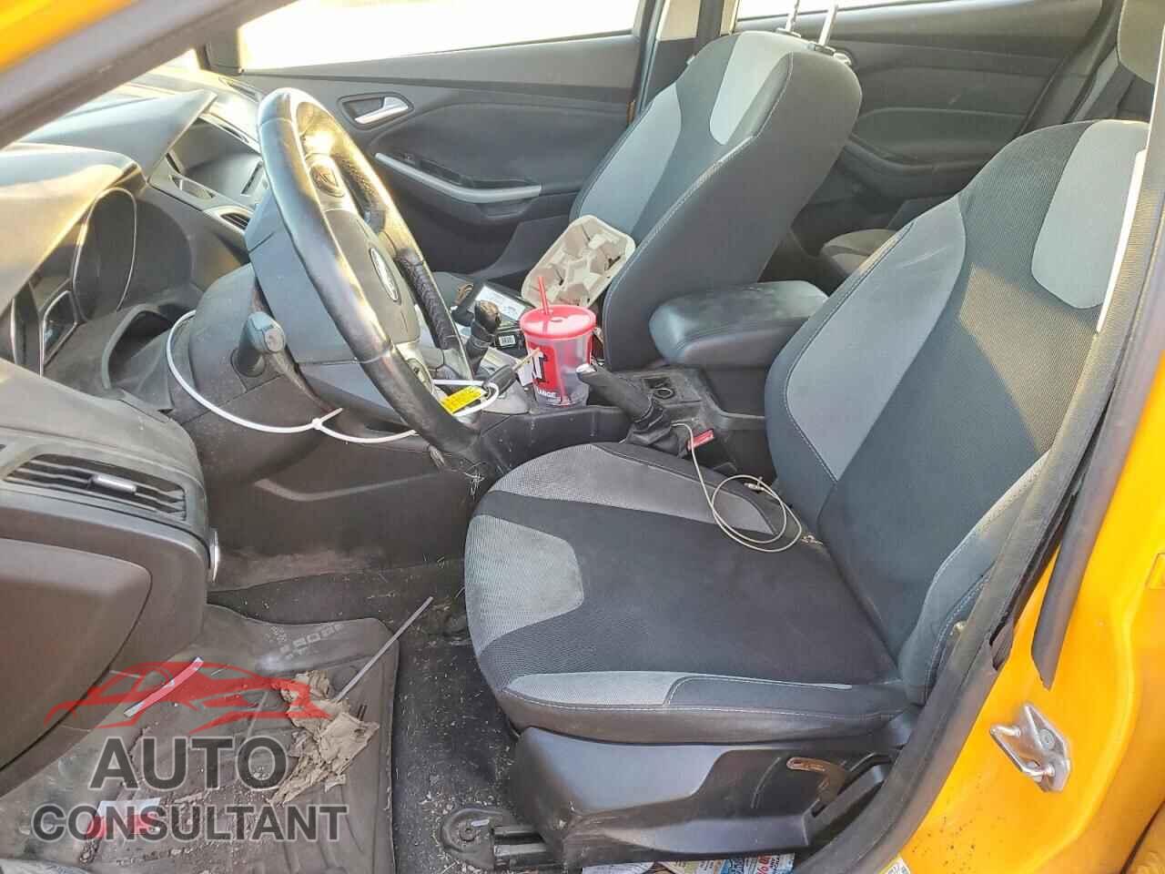 FORD FOCUS 2012 - 1FAHP3F25CL312817