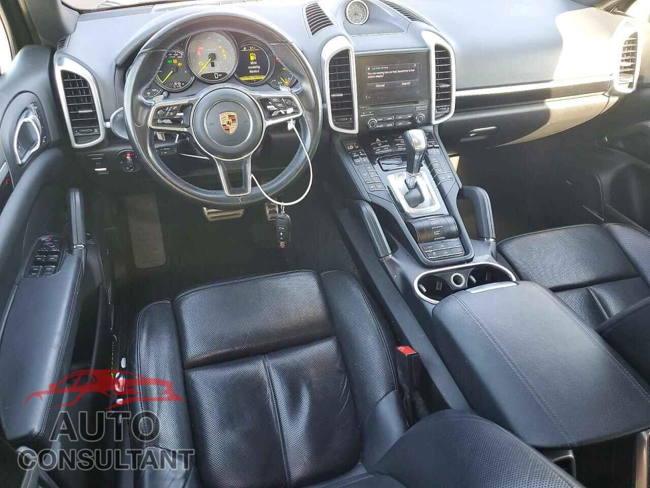 PORSCHE CAYENNE 2017 - WP1AE2A21HLA74991