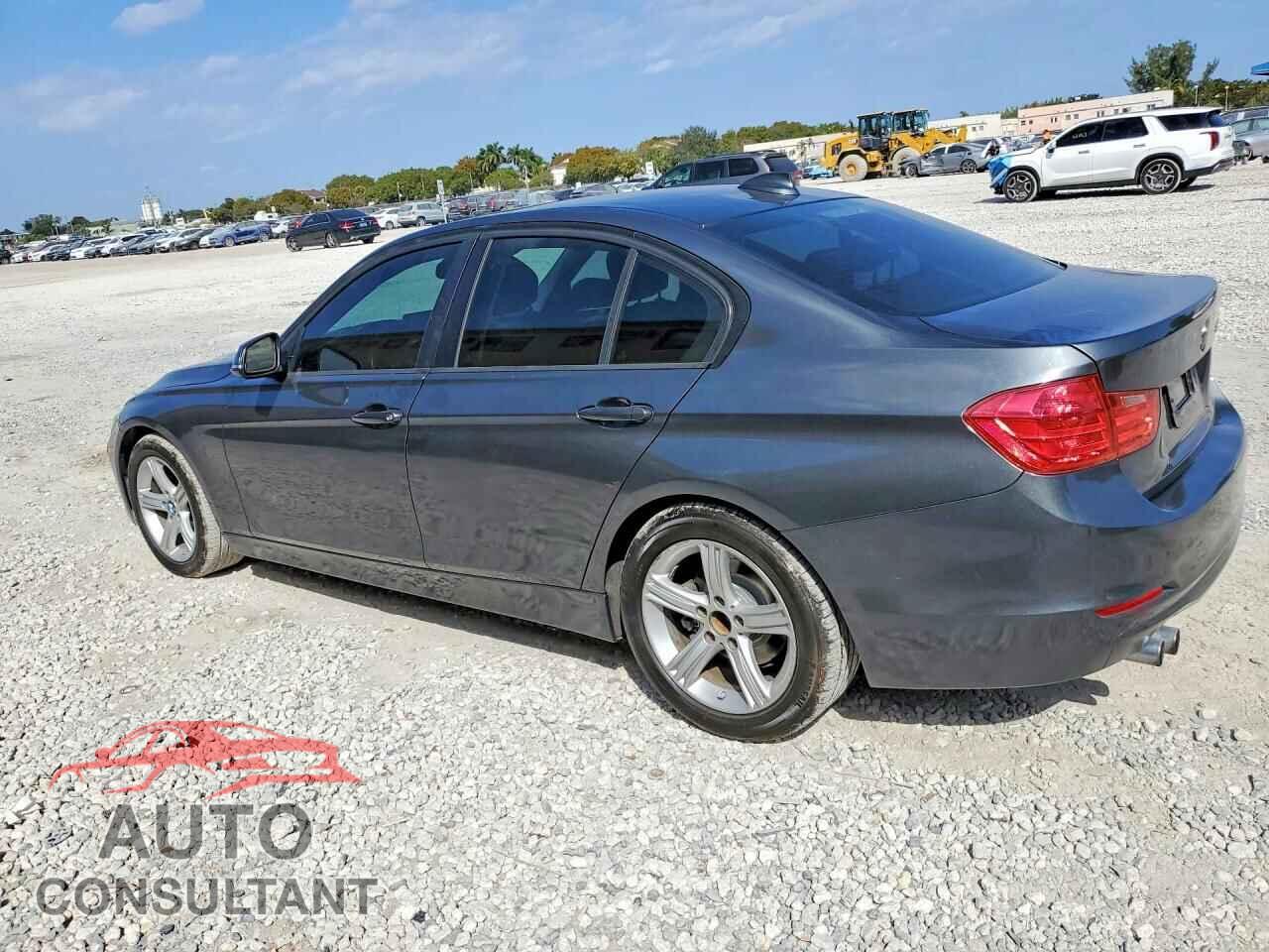 BMW 3 SERIES 2014 - WBA3C1C56EK114305