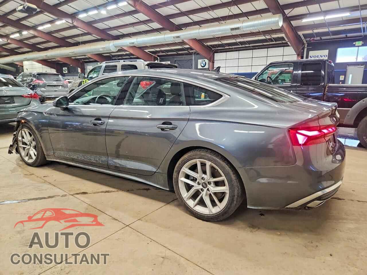 AUDI A5 2024 - WAUDACF57RA028045