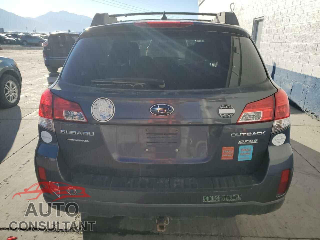 SUBARU OUTBACK 2014 - 4S4BRBCC5E3214368