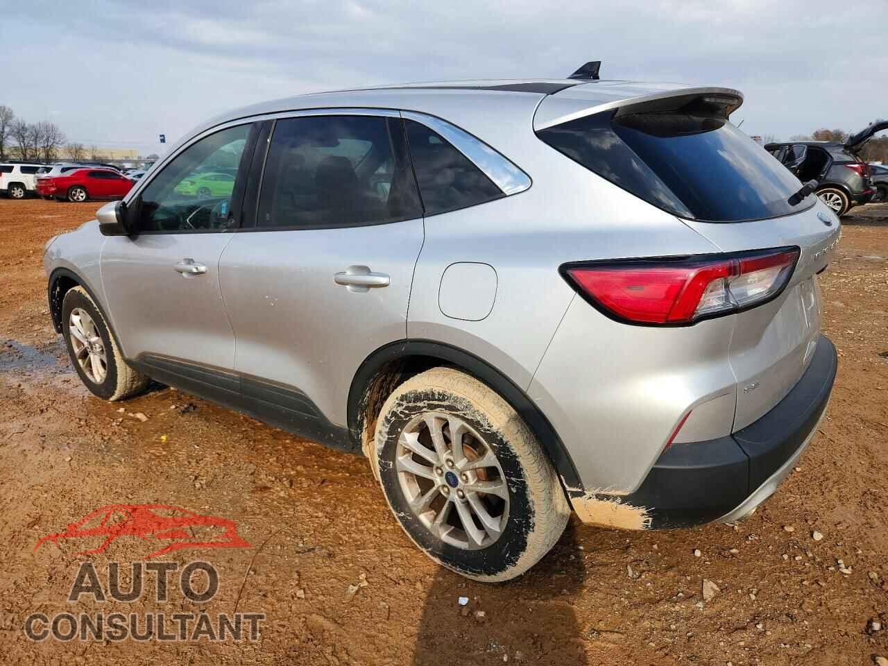 FORD ESCAPE 2020 - 1FMCU0G61LUA46568