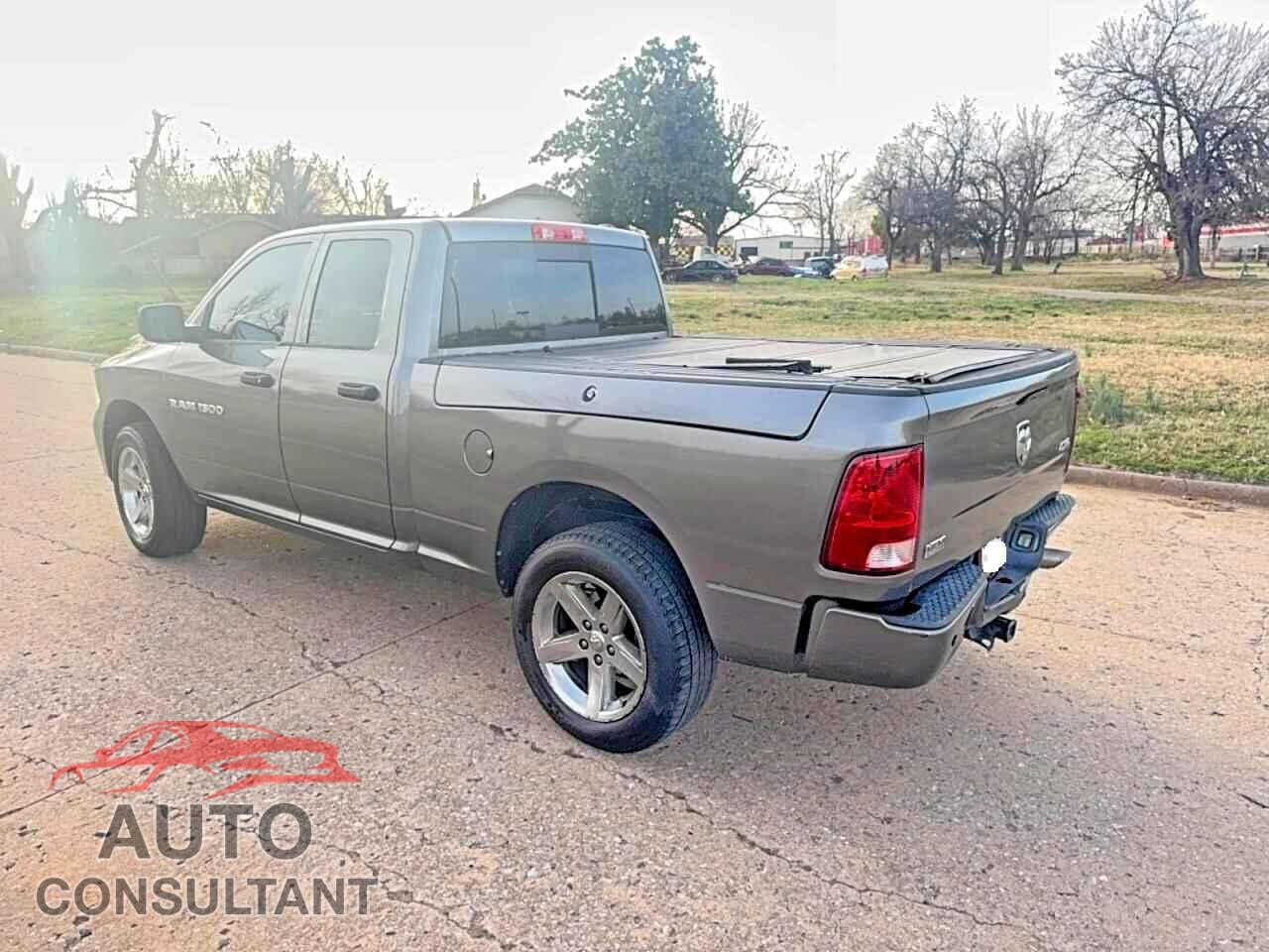 DODGE RAM 1500 2012 - 1C6RD7HT1CS205815