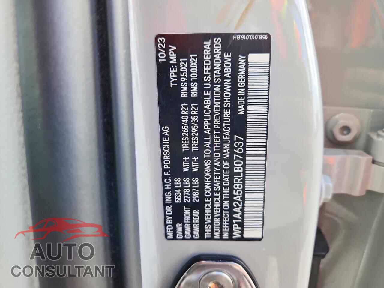 PORSCHE MACAN 2024 - WP1AA2A58RLB07637
