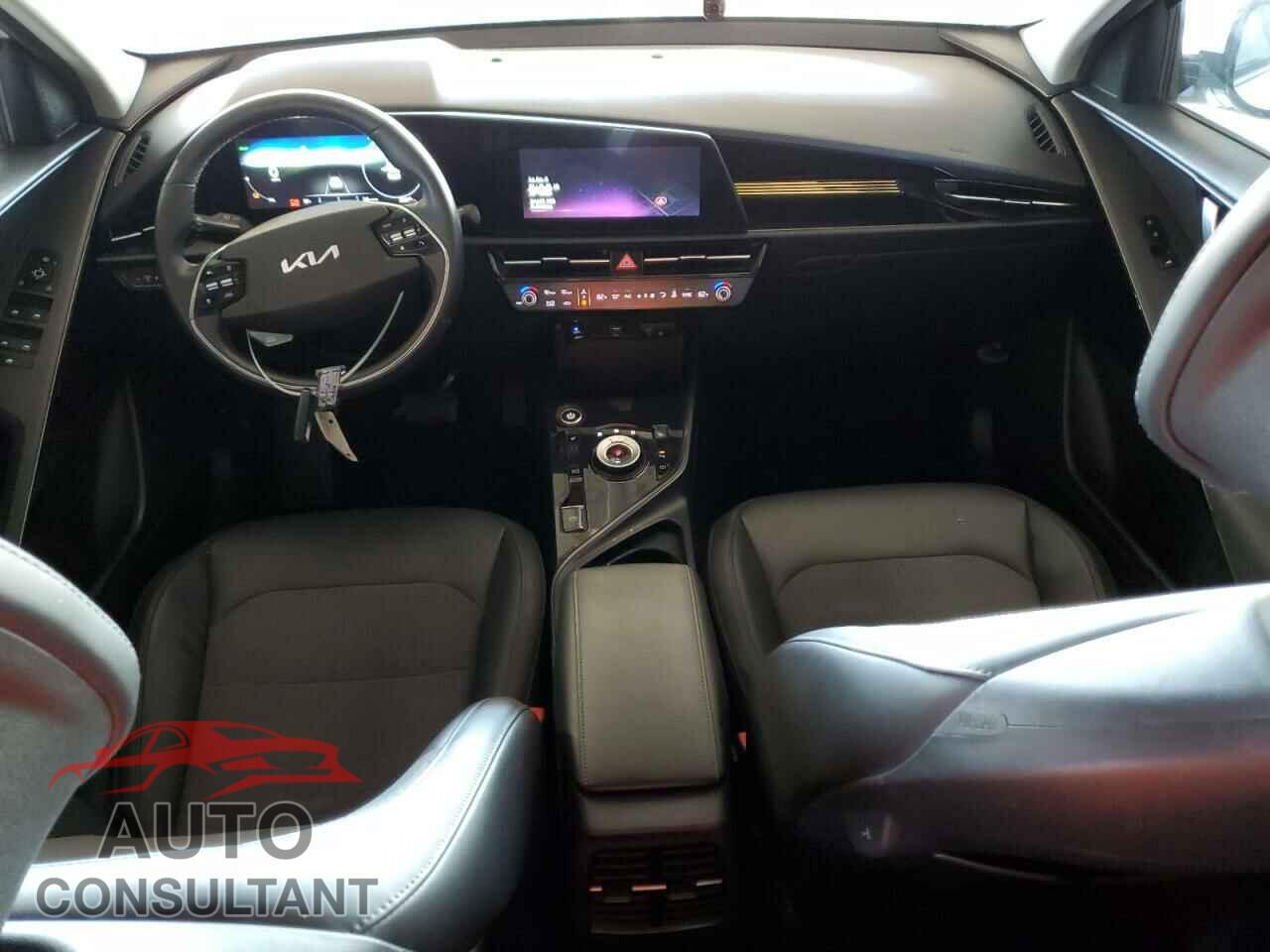 KIA NIRO WIND 2023 - KNDCR3L1XP5024554