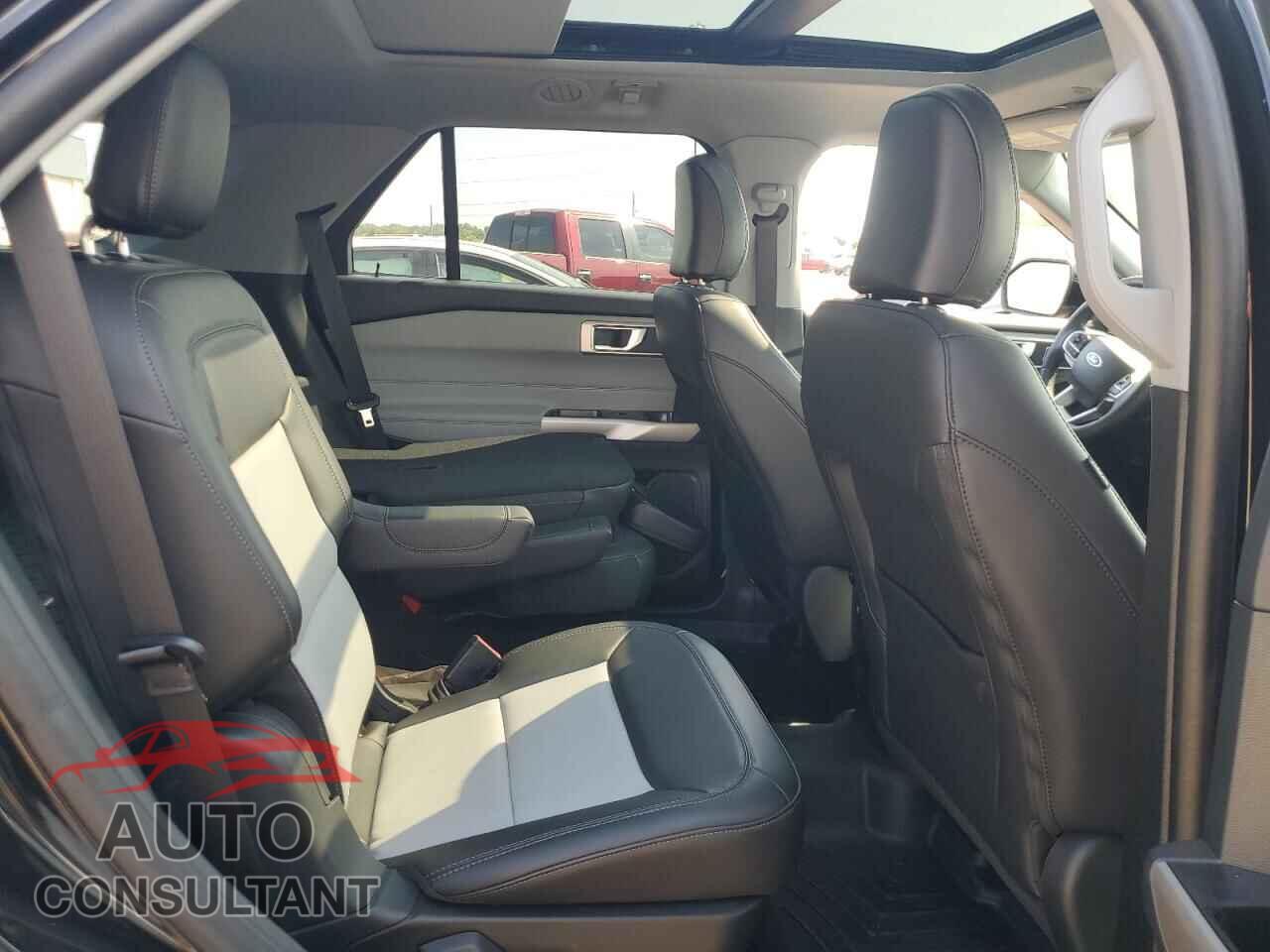 FORD EXPLORER 2024 - 1FMSK8DH8RGA53479