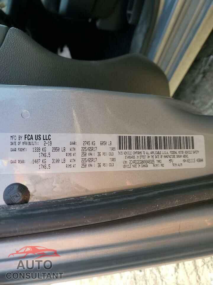 DODGE CARAVAN 2019 - 2C4RDGEG8KR646325