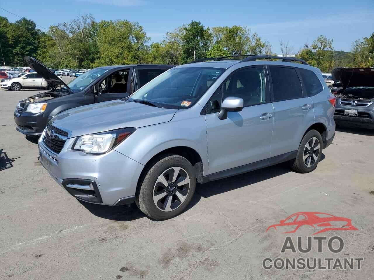 SUBARU FORESTER 2018 - JF2SJAEC3JH457405