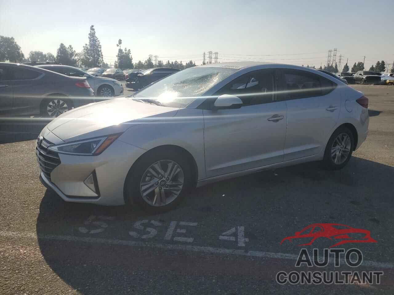 HYUNDAI ELANTRA 2019 - KMHD84LF5KU764788