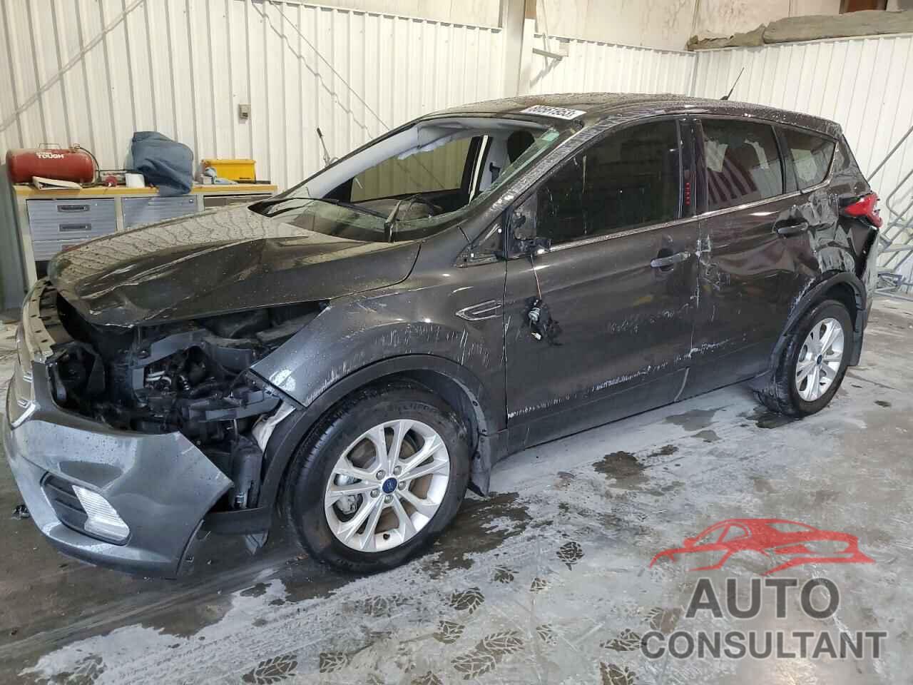FORD ESCAPE 2019 - 1FMCU0GDXKUC02717