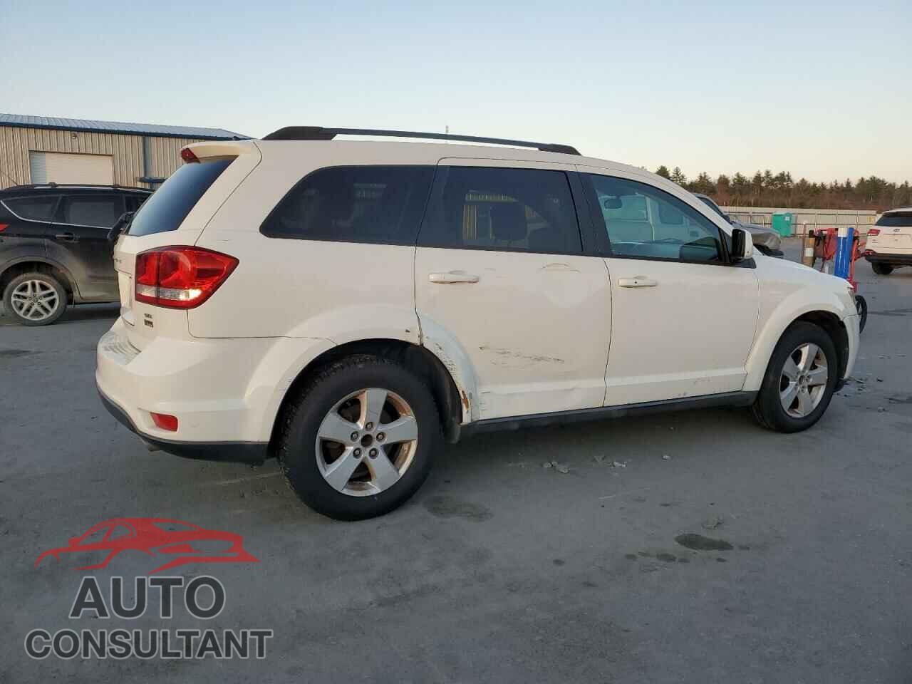 DODGE JOURNEY 2012 - 3C4PDCBG7CT208253