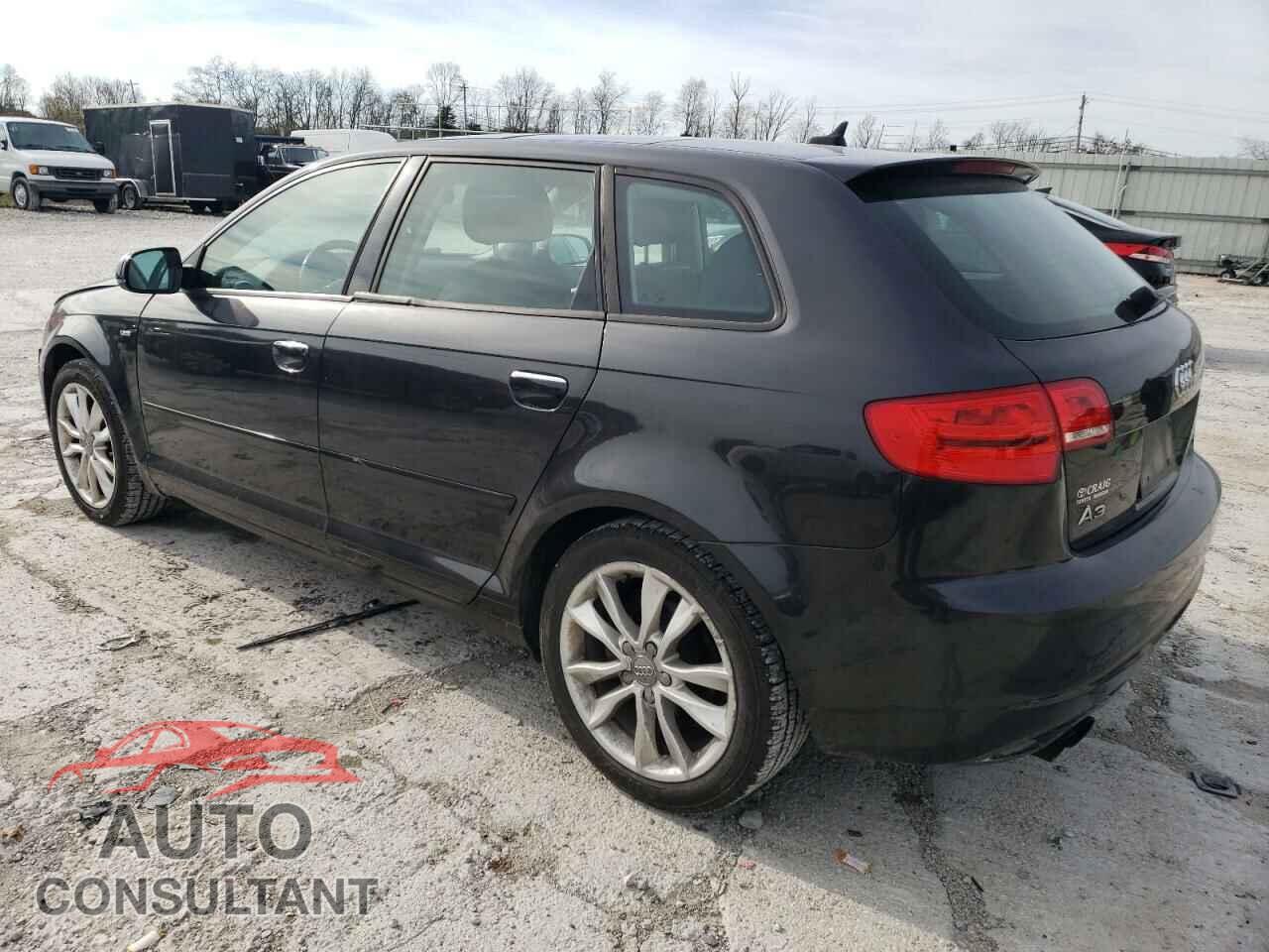 AUDI A3 2012 - WAUBEAFM8CA166143