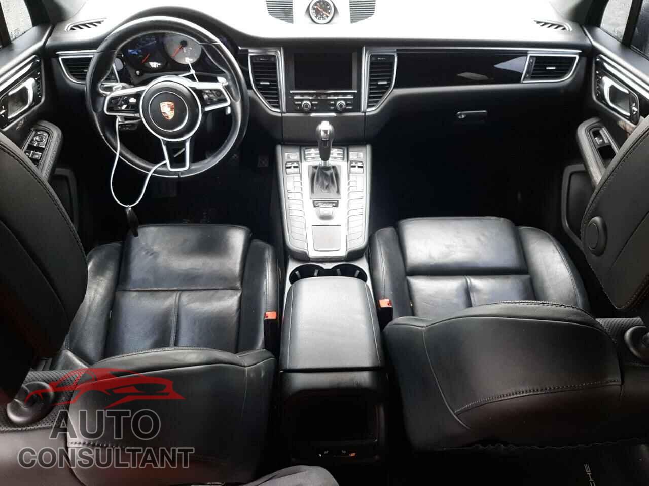 PORSCHE MACAN 2015 - WP1AB2A59FLB57343
